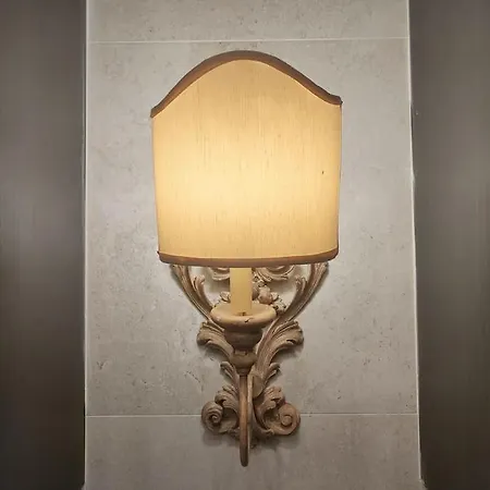 Апартаменты Santa Caterina Palace In Florence-3 Bedroom *