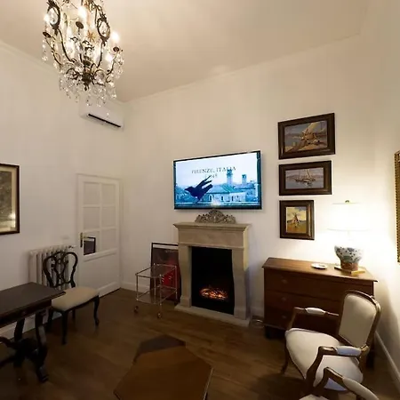 Santa Caterina Palace In Florence-3 Bedroom * Florence