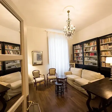 Santa Caterina Palace In Florence-3 Bedroom
