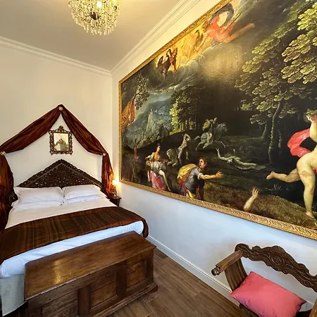 Santa Caterina Palace In Florence-3 Bedroom Апартаменты Флоренция