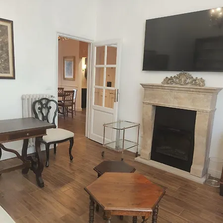 Santa Caterina Palace In Florence-3 Bedroom * فلورنس